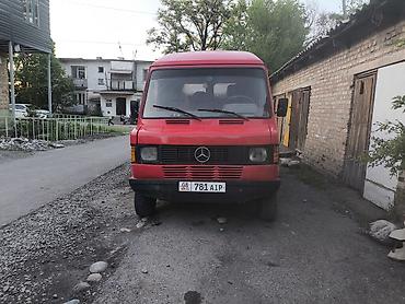 бортер: Mercedes-Benz Спринтер: 1989 г., 2.9 л, Дизель, Фургон — 1