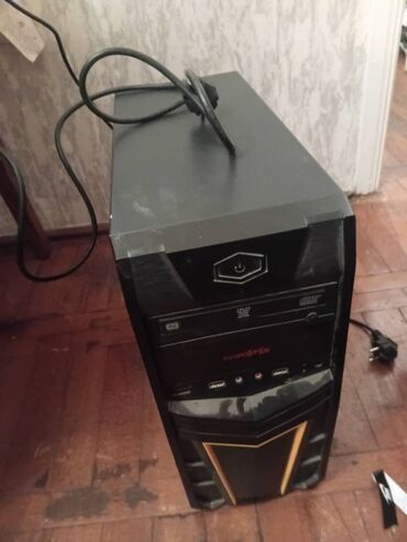 core 2 duo: Kohne processorlarhami ucuz satilir