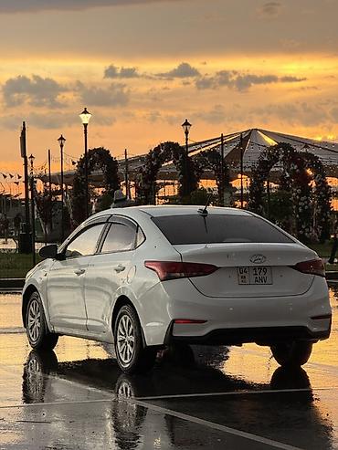 infinity fx35: Hyundai Solaris: 2018 г., 1.6 л, Автомат, Бензин, Седан — 3