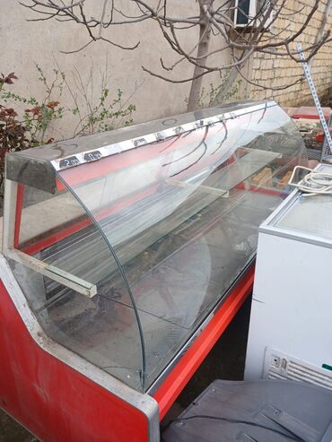 Vitrin soyuducu 650azn. Unvan bileceri m 0234 Nigaz