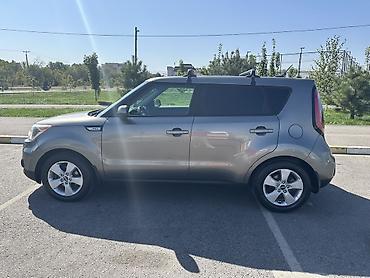geeli coolray: Kia Soul: 2018 г., 1.6 л, Автомат, Бензин, Хэтчбэк — 3