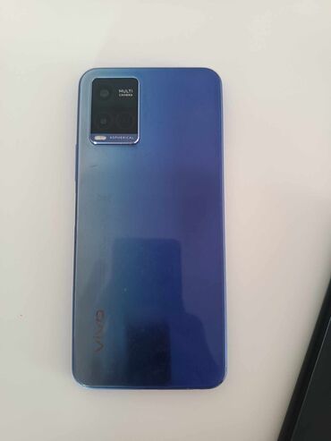 used mobile phones: Vivo Y21, 4 GB, Dual SIM, Bežični punjač