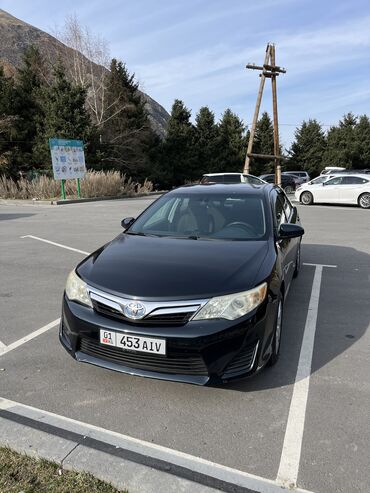 Toyota: Toyota Camry: 2011 г., 2.5 л, Вариатор, Гибрид, Седан