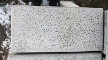 Другое строительное оборудование: Резиновые формы для производства брусчатки в наличии. Состояние как — 11