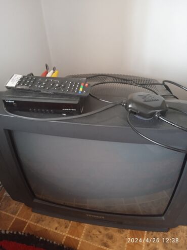 бытовая техника бу: Санарип, ресивер цифрового ТВ и ТВ "Hitachi" 54см диагональ, всего за