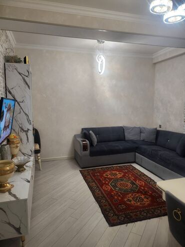 3 otaqli menzil: 3 otaqlı, Yeni tikili, 81 kv. m