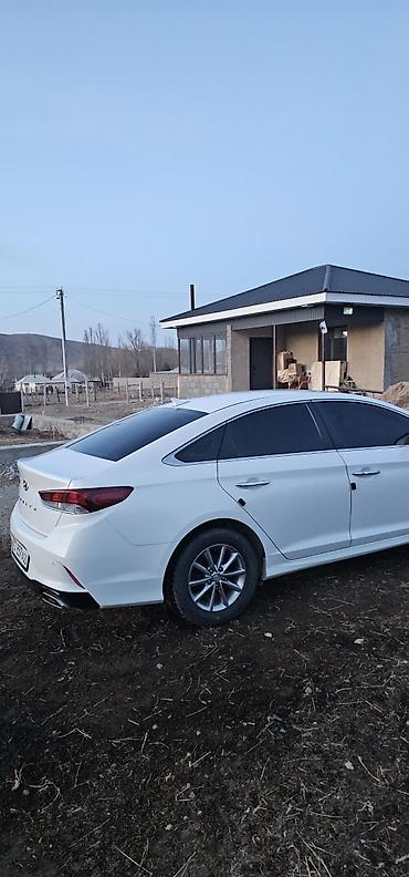 киа ев 5 характеристики: Hyundai Sonata: 2017 г., 0.2 л, Автомат, Газ, Седан — 2