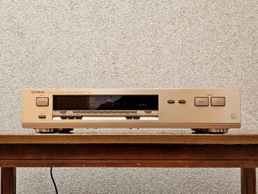 Pojačala i prijemnici: Luxman T-351L – digitalno sintetizovani AM/FM stereo tjuner - — 5