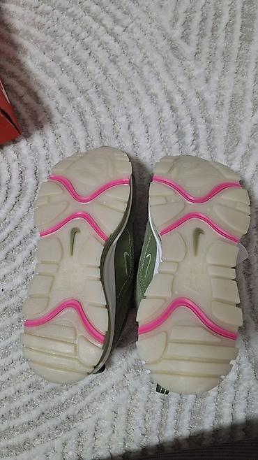 Women's Sneakers and athletic shoes: Nike Air Max ženske patike – maslinasto zelene - Model: Air Max — 9