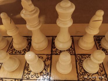Şahmatlar: Əl işi taxta şahmat dəsti - Material: tamamilə ağacdan hazırlanmış — 4