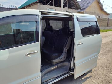 Toyota: Toyota Alphard: 2002 г., 3 л, Автомат, Бензин, Минивэн — 5