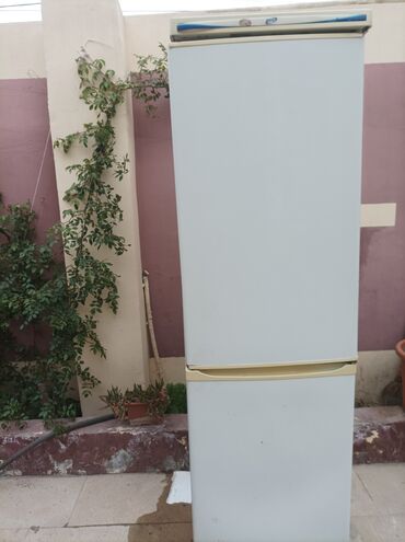 qaz satisi: İşlənmiş 2 qapılı Orsk Soyuducu Satılır, rəng - Ağ