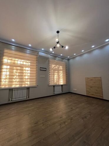 пол дома бишкек: 2 бөлмө, 50 кв. м, Сталинка, 1 кабат, Косметикалык ремонт