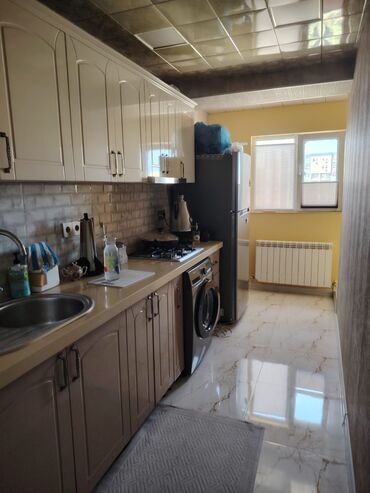 Yeni tikili: 1-ci mikrorayon, 3 otaqlı, Yeni tikili, m. 20 Yanvar, 64 kv. m -da lalafo.az — 3 Yeni tikili: 1-ci mikrorayon, 3 otaqlı, Yeni tikili, m. 20 Yanvar, 64 kv. m — 3