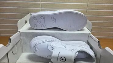 Women's Sneakers and athletic shoes: Nike, 38, bоја - Bela — 9
