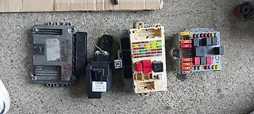 tabla u autu: ALFA 159 MOTORNI RACUNAR SET | Komplet brava motorni racunar bodi  — 4