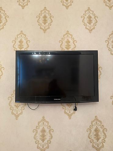 İşlənmiş Televizor Samsung 82"