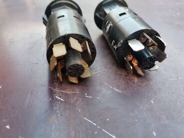 Auto delovi: Prekidač sva četri žmigavca Lada 2105,2107 Riva, Lada 2104 Karavan — 7