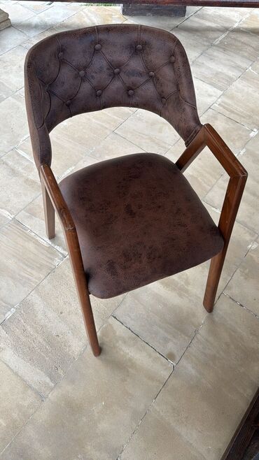 Mebel: Yeni, Taxta