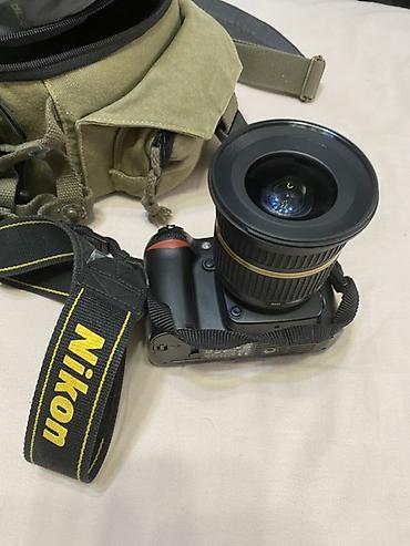 Фото и видеокамеры: Зеркальная камера Nikon (линейка D, корпус с верхним монохромным — 6
