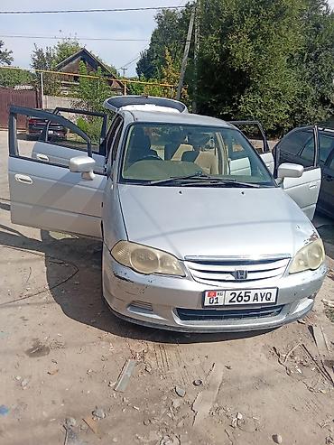 mazda 8: Honda Odyssey: 2000 г., Автомат, Бензин — 1