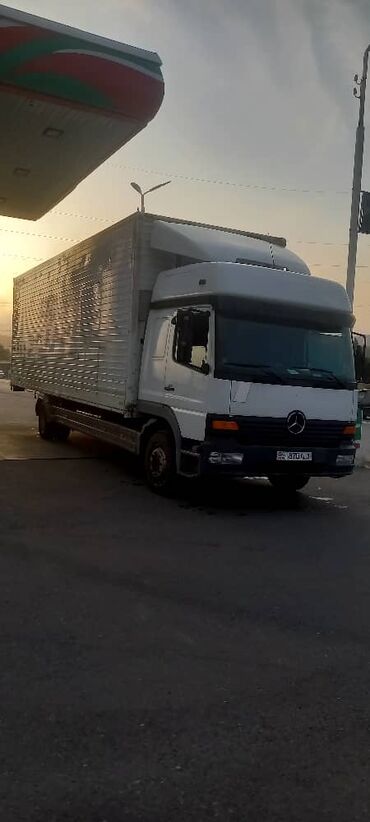 запчасть на мерс 814: Mercedes-Benz : 2003 г., 6.4 л, Механика, Дизель, Фургон