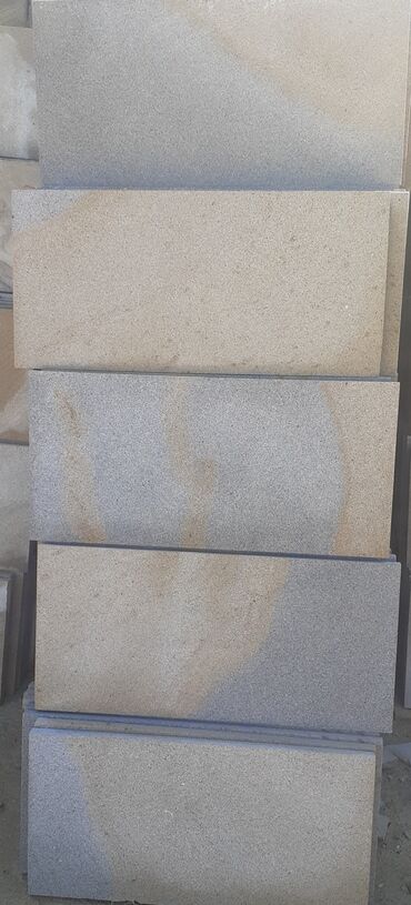 Digər tikinti daşları: Hər növ Aqlay daşlarının satışı. Sifarişlə istənilən daşların -da lalafo.az — 3 Digər tikinti daşları: Hər növ Aqlay daşlarının satışı. Sifarişlə istənilən daşların — 3