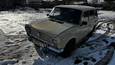 ВАЗ (ЛАДА): ВАЗ (ЛАДА) 2102: 1975 г., 1.5 л, Механика, Бензин, Универсал — 8