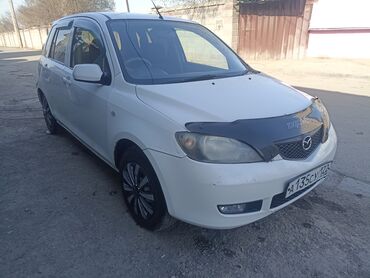 жели: Mazda Demio: 2002 г., 1.3 л, Автомат, Бензин, Хэтчбэк