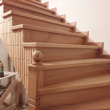 Tikinti işləri: Fərqli materiallardan və dizayn cəhətdən müxtəlif variantlarda taxta — 5