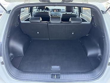 Kia: Kia Sportage: 2018 г., 2 л, Дизель, Кроссовер at lalafo.kg — 23 Kia: Kia Sportage: 2018 г., 2 л, Дизель, Кроссовер — 23