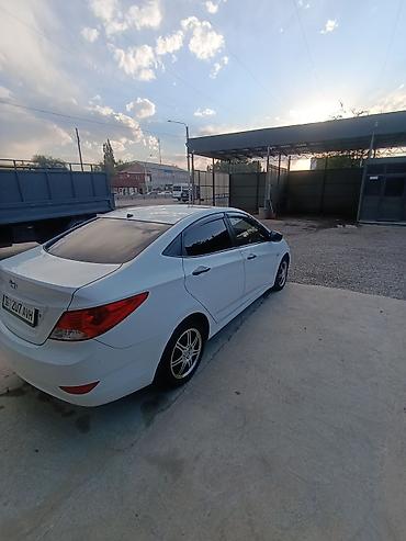 geely 2018: Hyundai Accent: 2014 г., 1.4 л, Автомат, Бензин, Седан — 5