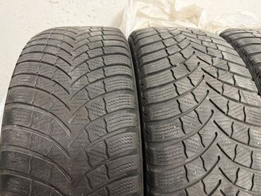 Gume i felne: Na prodaju polovne zimske gume Bridgestone
Dimenzije: 205/55 na lalafo.rs — 4 Gume i felne: Na prodaju polovne zimske gume Bridgestone
Dimenzije: 205/55 — 4