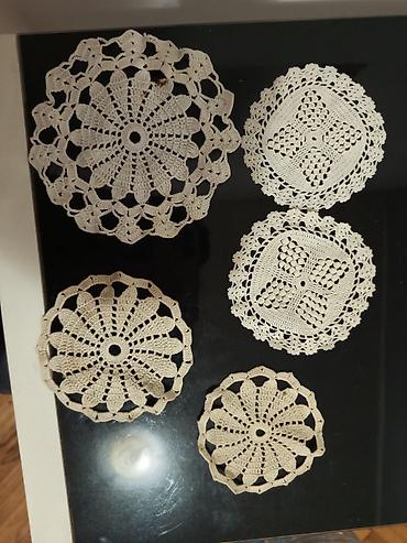 Kuhinjski tekstil: Milje. Heklani stolnjaci.Imam 7 istih 37cm precnik — 11