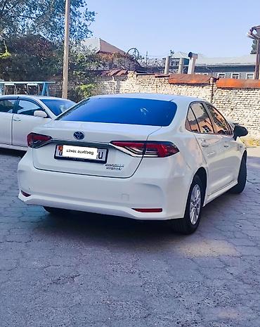 coroll: Toyota Corolla: 2026 г., 1.8 л, Вариатор, Гибрид, Седан — 3