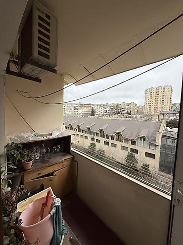 Mənzillər: Metroya 5dəqiqə. Təmiz və rahat planlı mənzil mətbəx mebeli və əsas — 1