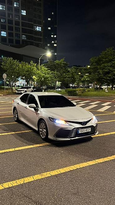 camry 2020: Toyota Camry: 2022 г., 2.5 л, Автомат, Гибрид, Седан — 3