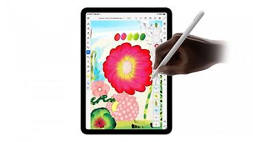 ipad air 3: Apple iPad Air planşeti, açıq mavi rəngdə, incə və yüngül korpus — 2