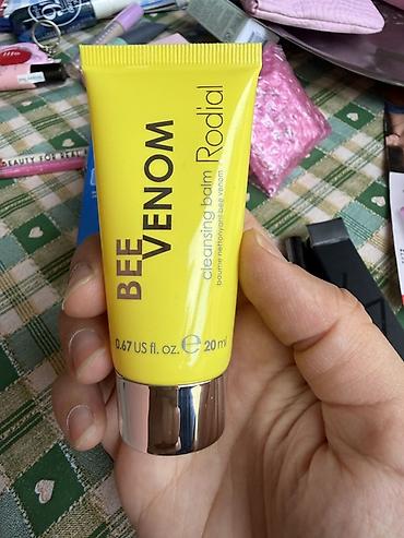 gel: Rodial Bee Venom Cleansing Balm – 20 ml (0.67 US fl. oz.) - Məhsul — 1