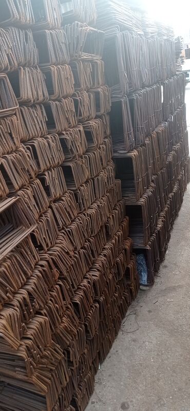 Setkalar: Aqlay(Beton, Izolyasiya Və Suvaq) 3Luk qiymətləri 10×10- 3 AZN 15×15- — 14