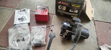 Сварочные аппараты: EPA brendindən mərmər kəsən. Bu alət 220-240V, 50/60Hz, 1400W gücə