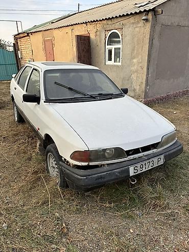 Ford Sierra: 1991 г., 1.6 л, Седан
