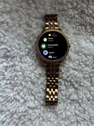 sat versace: Fossil pametni sat – ženski, okrugli ekran, metalna narukvica u — 1