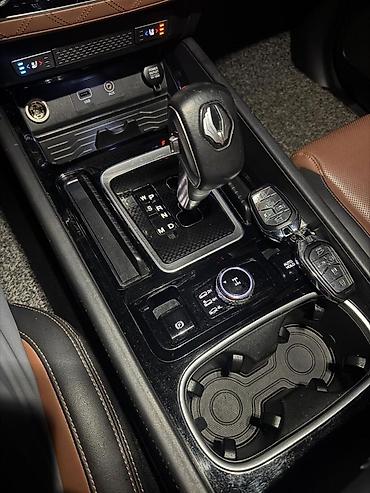 lexus 570 2010: Ssangyong Rexton: 2020 г., Внедорожник — 8