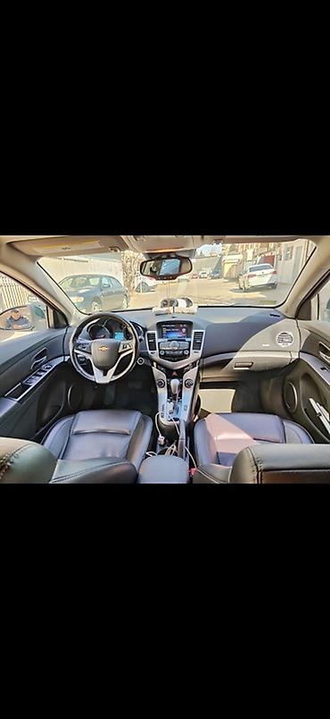 Avtomobil satışı: Chevrolet Cruze LT sedan - Korpus: 4 qapılı sedan, tünd yaşıl rəng — 6