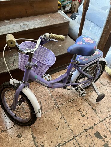 велосипед трёхколёсный детский: Продаю велосипед детский .В рабочем состоянии цена 2500 самовывоз