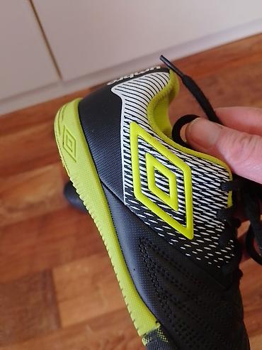 Patike: Umbro dečije patike za fudbal u sali (futsal) - Model: Umbro indoor - — 10
