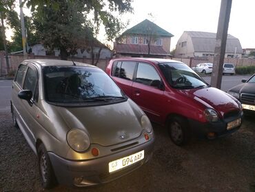 Hyundai: Hyundai : 1998 г., 1 л, Механика, Бензин