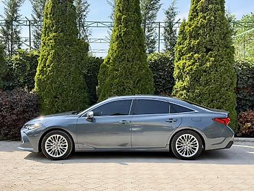 vw bora: Toyota Avalon: 2020 г., 2.5 л, Вариатор, Гибрид, Седан — 1