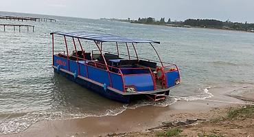 Водный транспорт: Катер, понтонный катер. Изготовление по заказу на заводе — 31